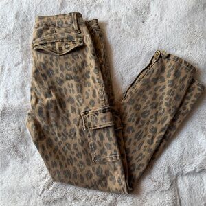 Leopard Print Cargo Skinny Pants